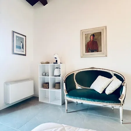 Guest house Deltasol